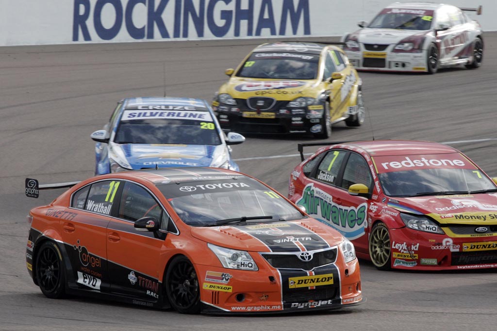 British Touring Car Championship Round 8: Rockingham