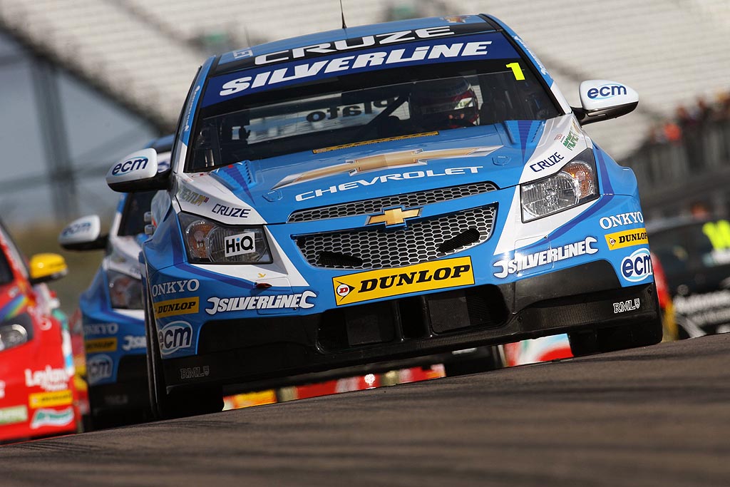 British Touring Car Championship Round 8: Rockingham