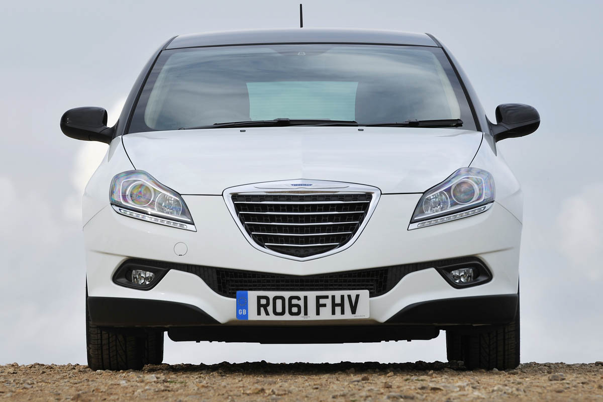 Chrysler Delta 1.4 MultiAir front