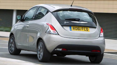Chrysler Ypsilon 0.9 TwinAir rear view