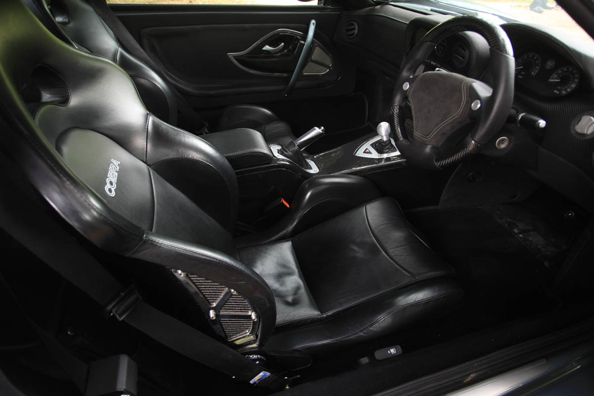 Ginetta F400 interior