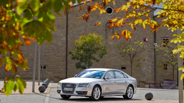 Audi S8