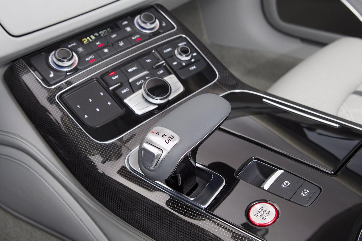 Audi S8