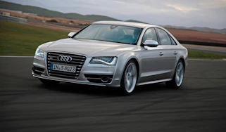 Audi S8