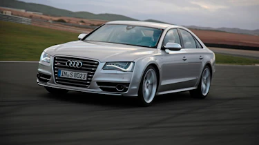 Audi S8