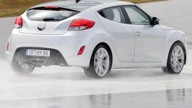 Hyundai Veloster coupe prices and specs