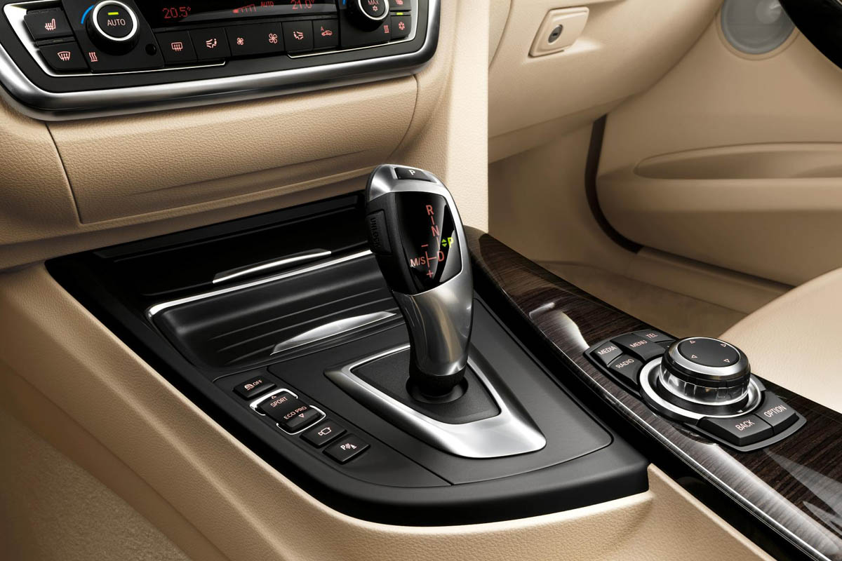 BMW 3-series interior
