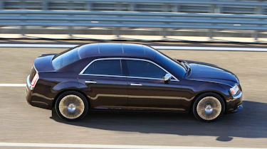 Chrysler 300C Lancia Thema