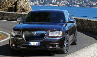 Chrysler 300C Lancia Thema