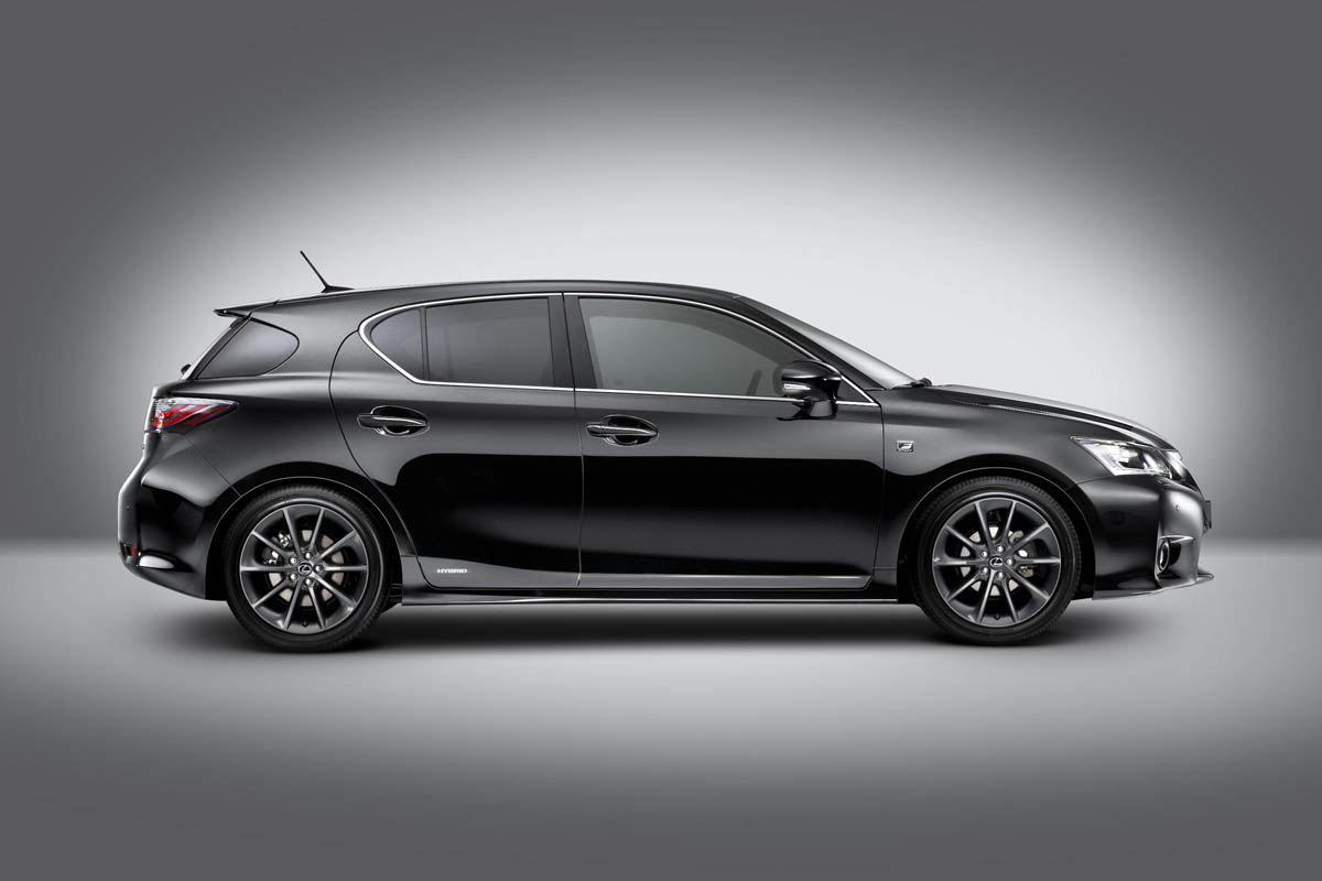 Lexus CT200h F Sport side profile