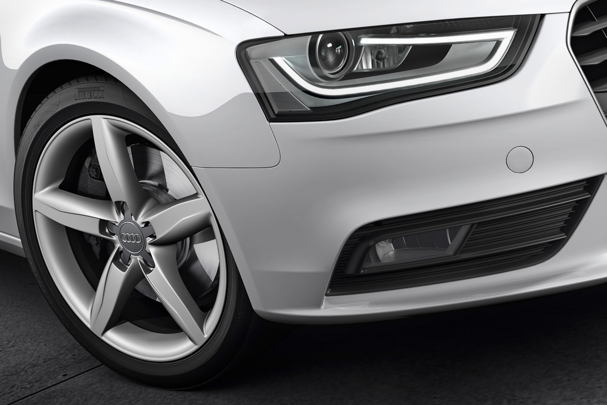 Audi A4 front light