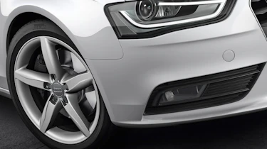 Audi A4 front light