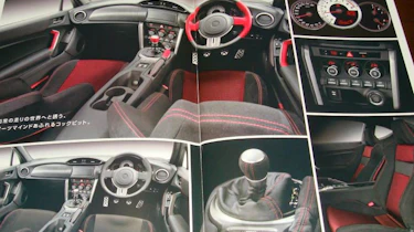 Toyota FT-86 interior