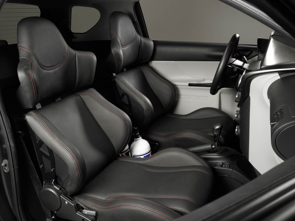 Sibal Toyota iQ-RX