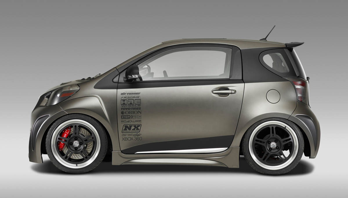 Sibal Toyota iQ-RX