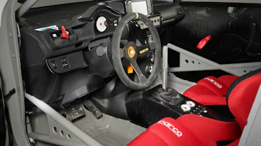 Toyota iQ-RS evasive