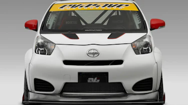 Toyota iQ-RS evasive