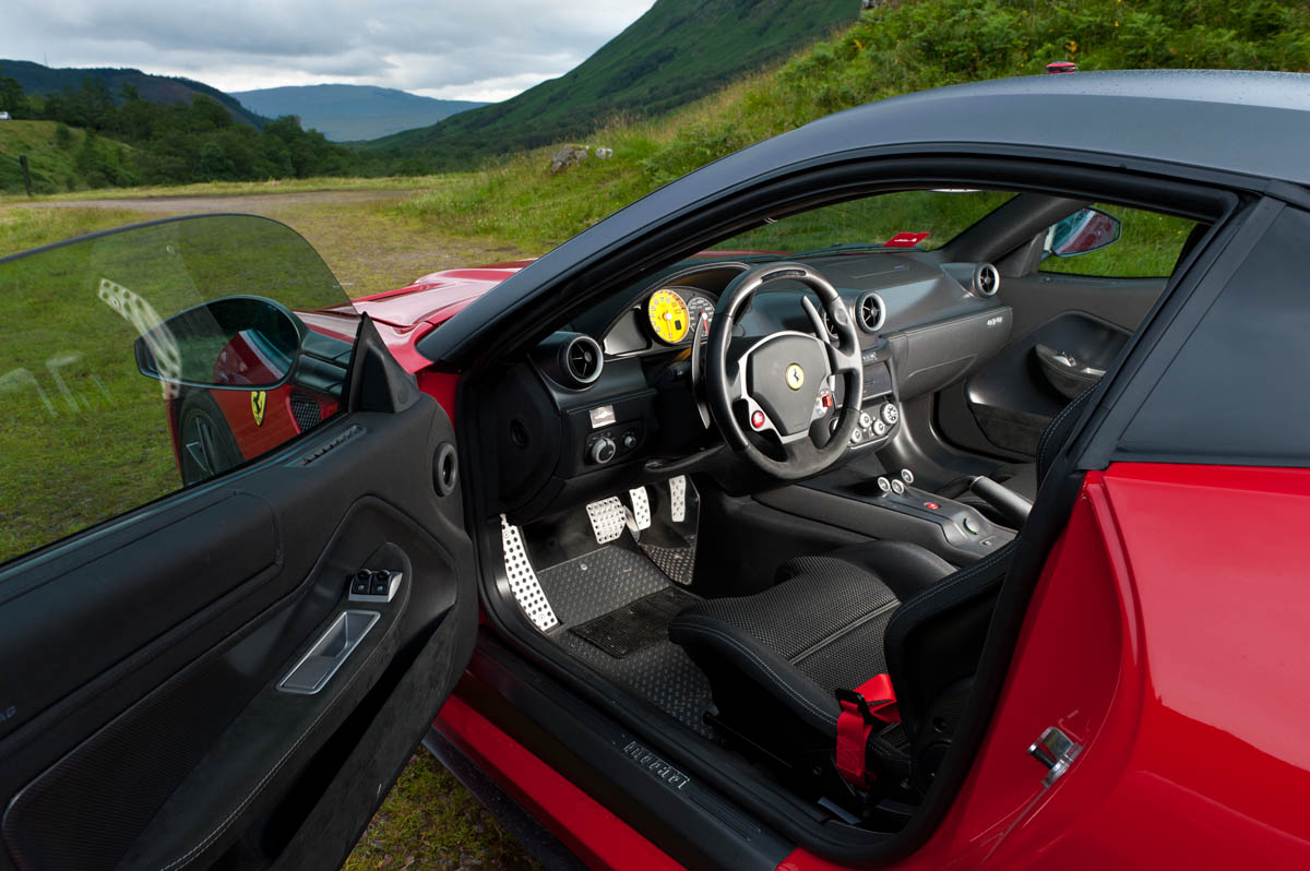 Ferrari 599 GTO interior