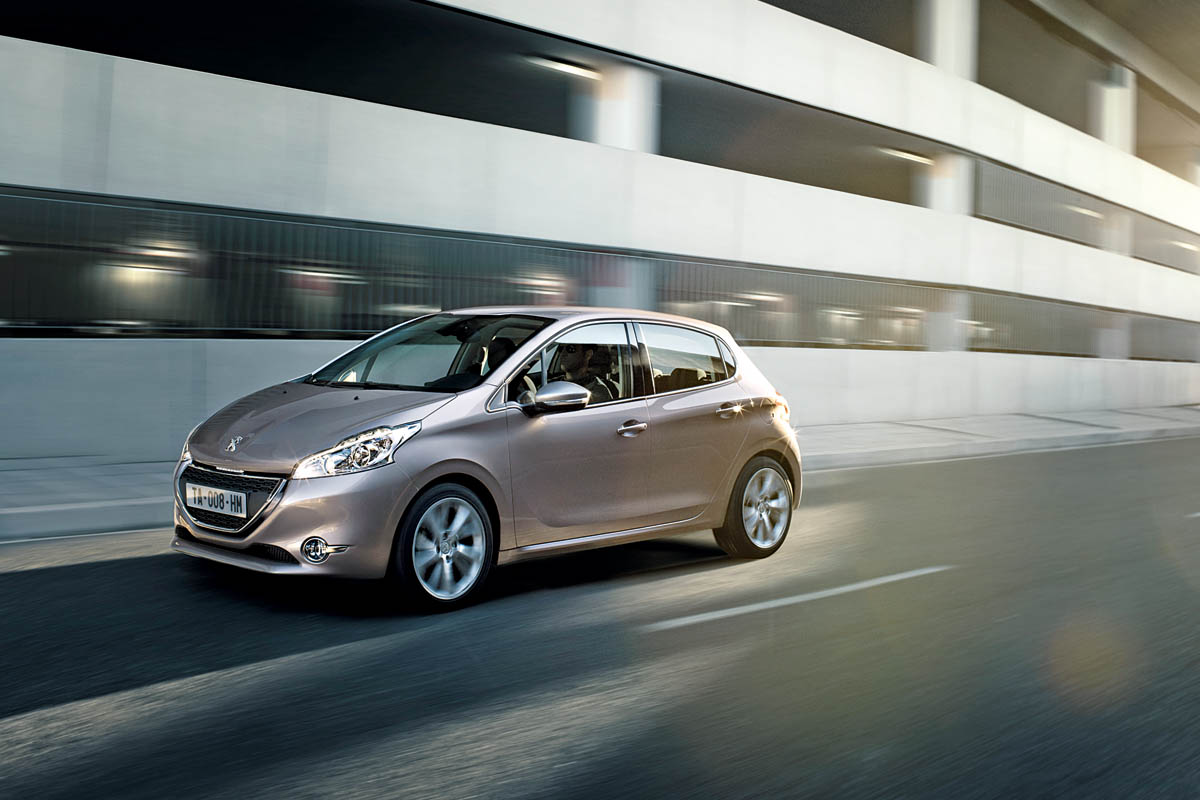 Peugeot 208 hatchback