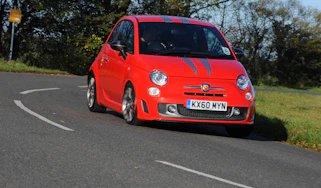 Abarth 695 Tributo Ferrari