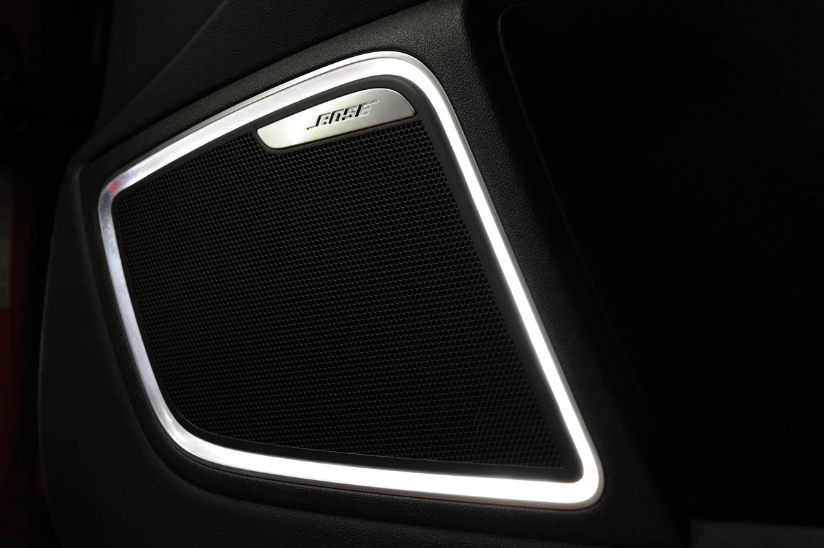 Audi A1 1.4 TSI 185 S Line light-up speaker