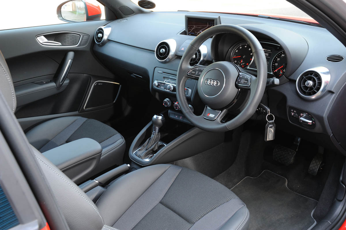 Audi A1 1.4 TSI 185 S Line interior