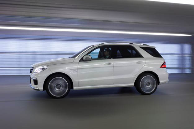 Mercedes-Benz ML63 AMG side view