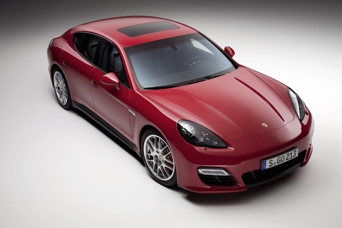 Porsche Panamera GTS front view
