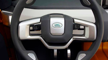 Land Rover DC100