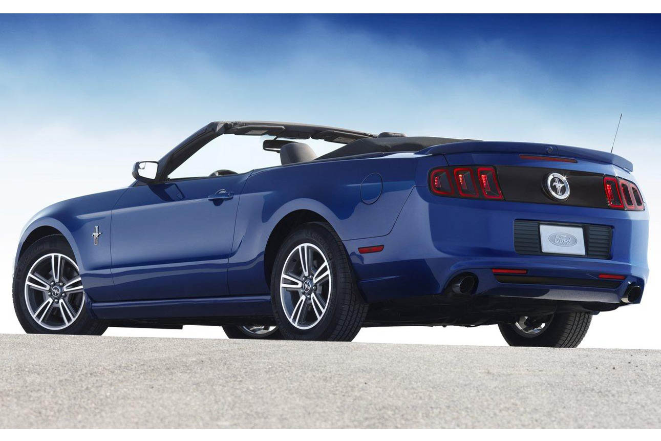 2013 Ford Mustang convertible