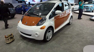 LA motor show 2011: wood-effect Mitsubishi iMIEV