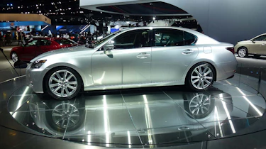 LA motor show 2011: Lexus GS300