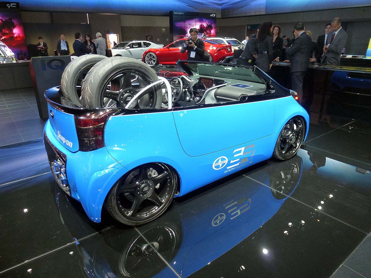 LA motor show 2011: Pit Boss Toyota iQ