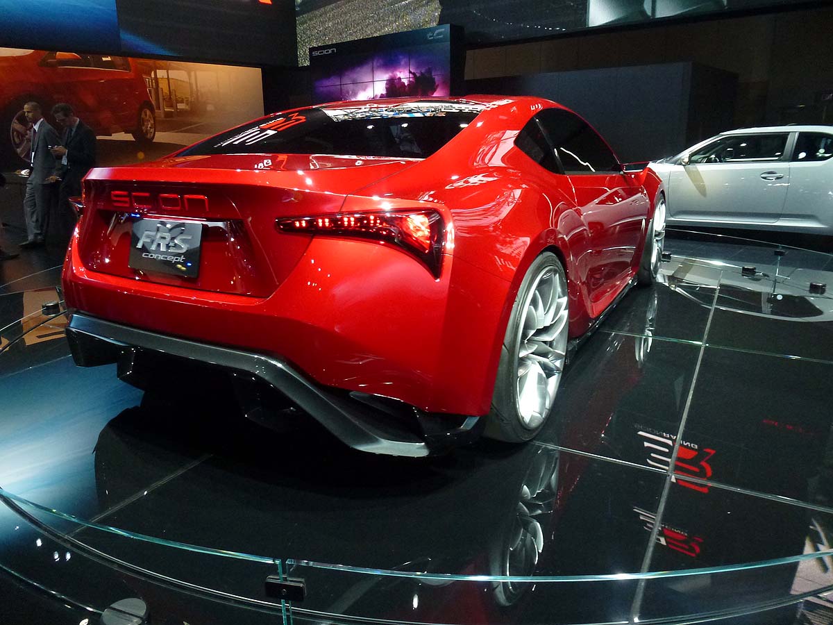 LA motor show 2011: Scion