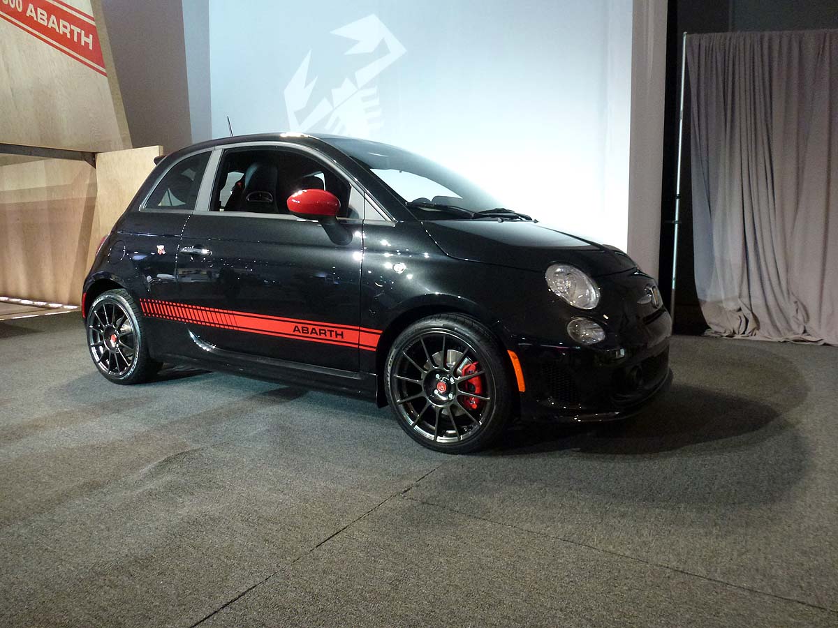 LA motor show 2011: Fiat 500 Abarth