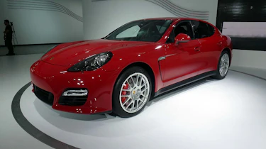 2011 Los Angeles motor show: Porsche Panamera GTS