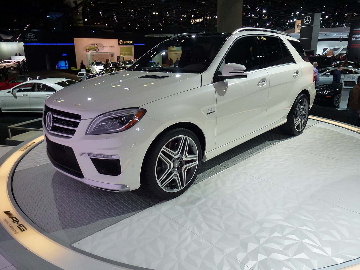 2011 Los Angeles motor show: Mercedes ML 63 AMG