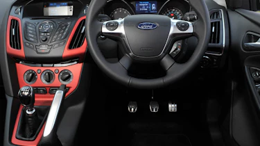 Ford Focus Zetec S interior