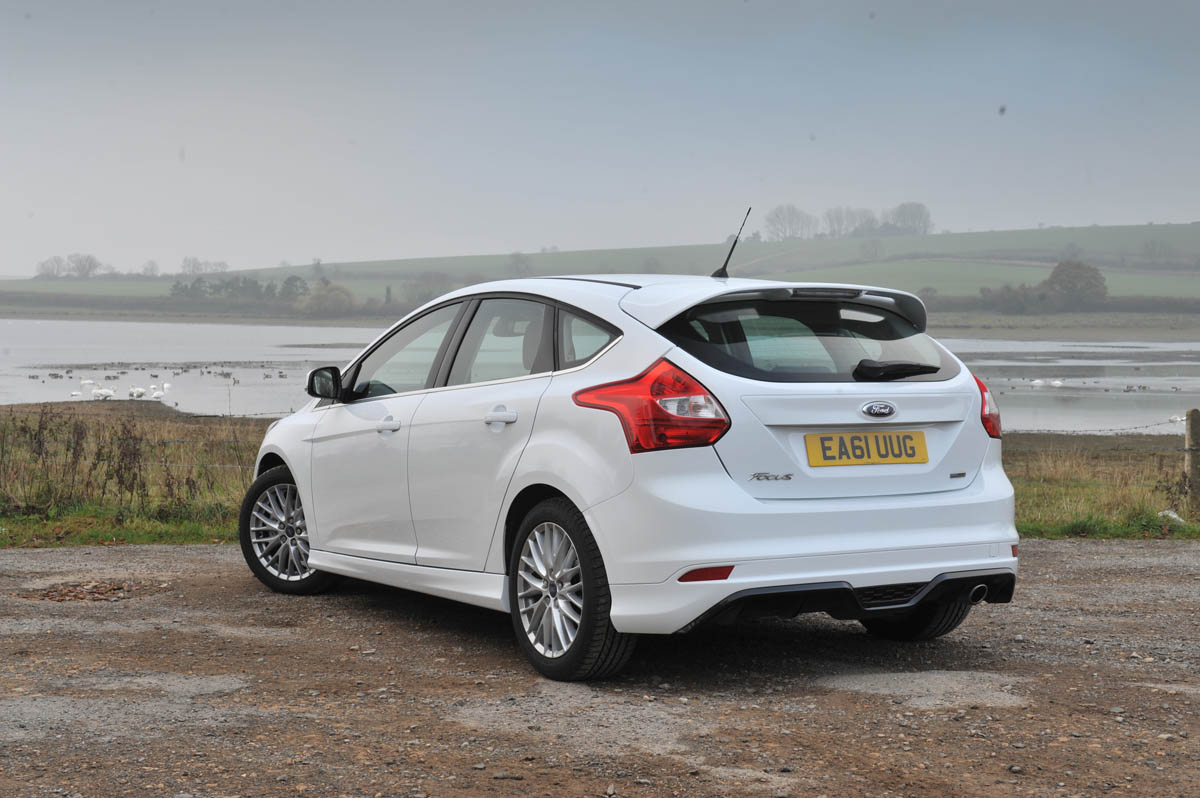 Ford Focus Zetec S rear view