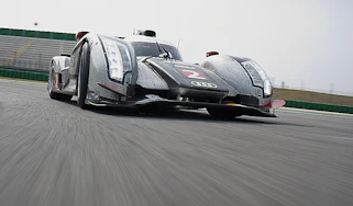 Audi R18 TDI Le Mans 2011 winner