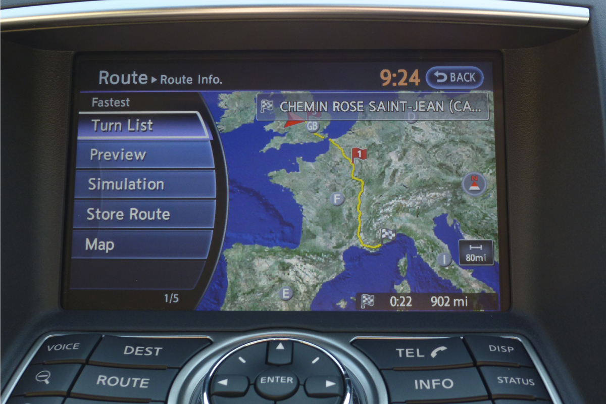 Infiniti G37S Coupe satnav