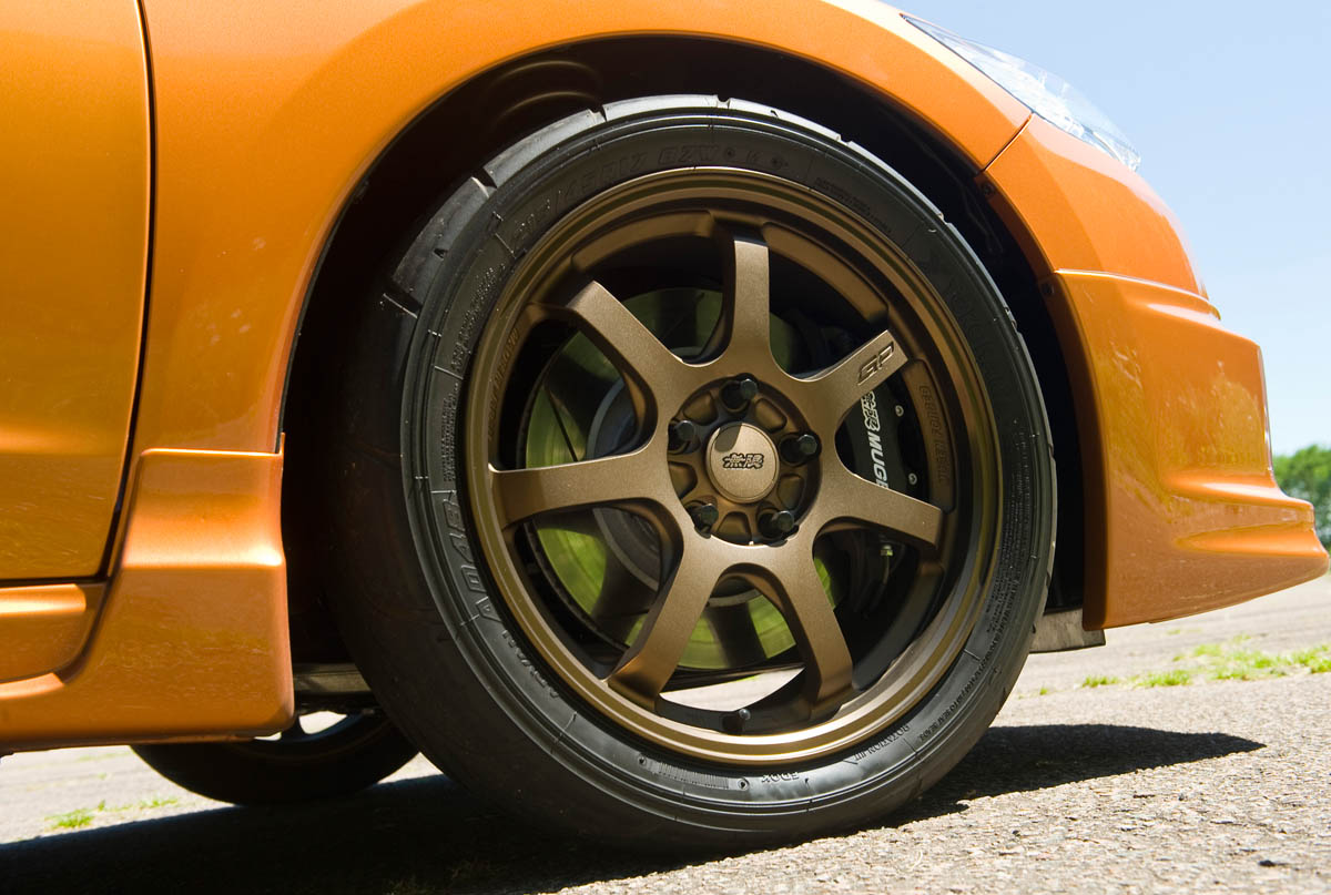 Mugen Honda CR-Z hybrid coupe alloy wheels