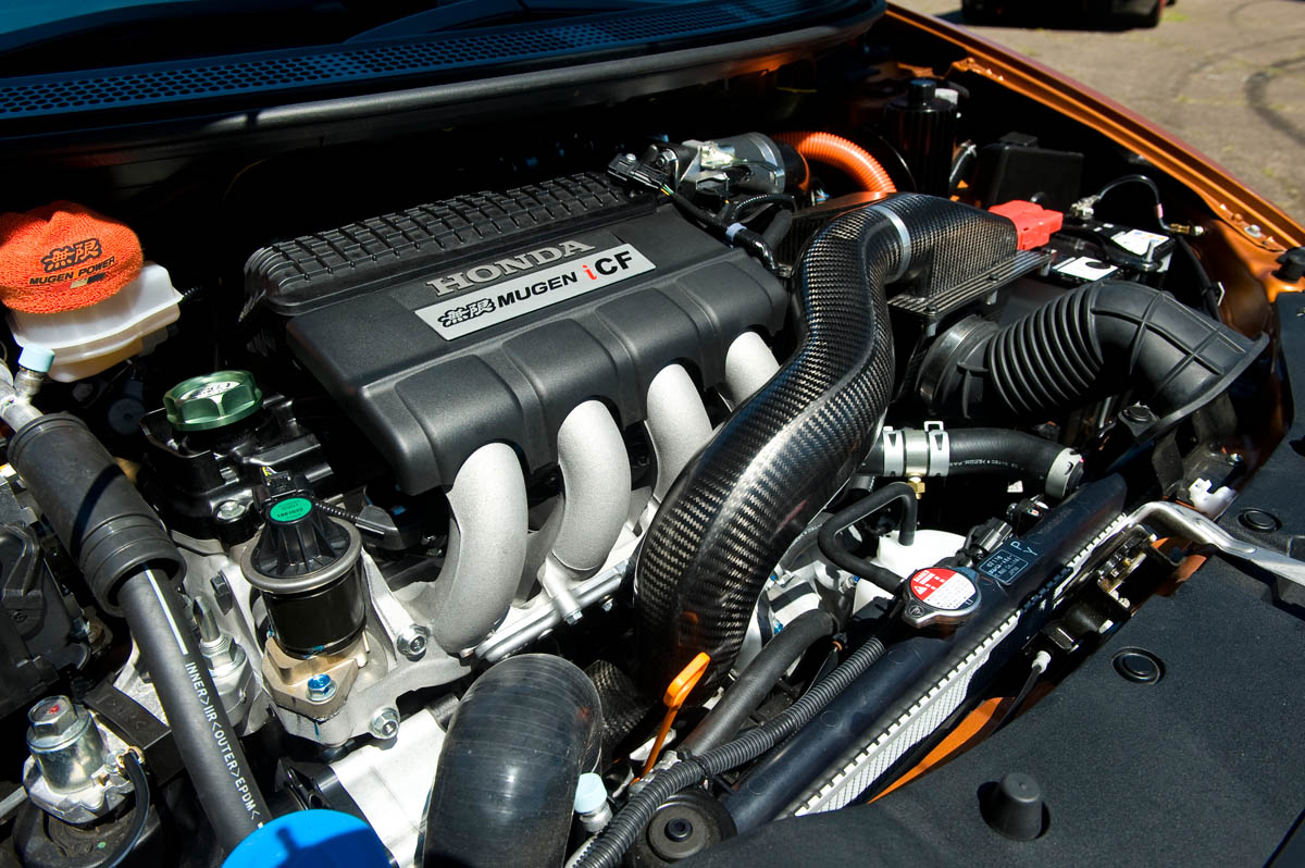 Mugen Honda CR-Z hybrid coupe engine