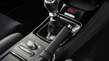 Subaru Impreza STI S206 plaque