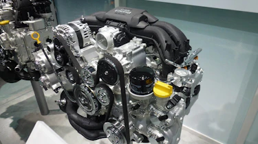2011 Tokyo Show: Subaru BRZ engine