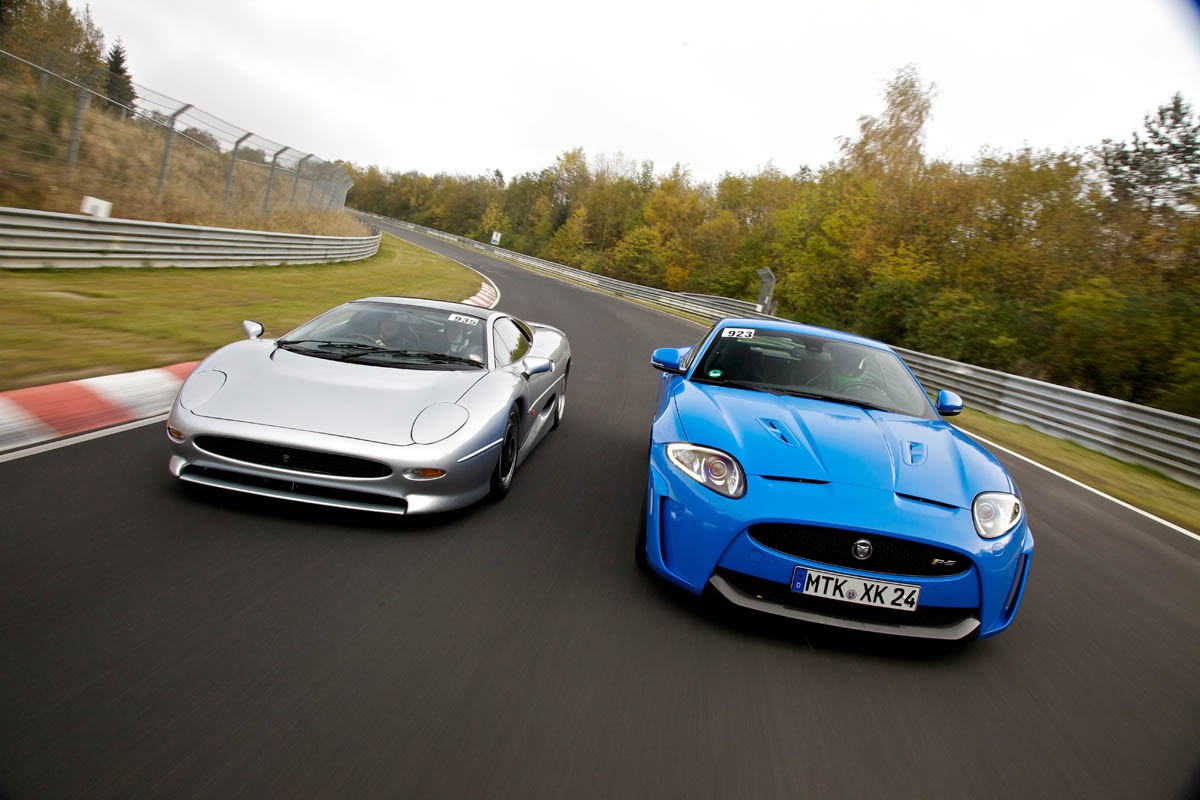 Jaguar XJ220 and XKR-S