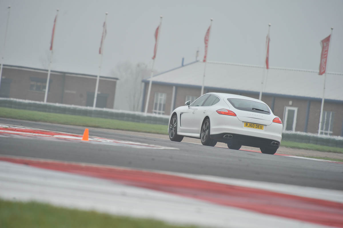 Porsche Panamera S