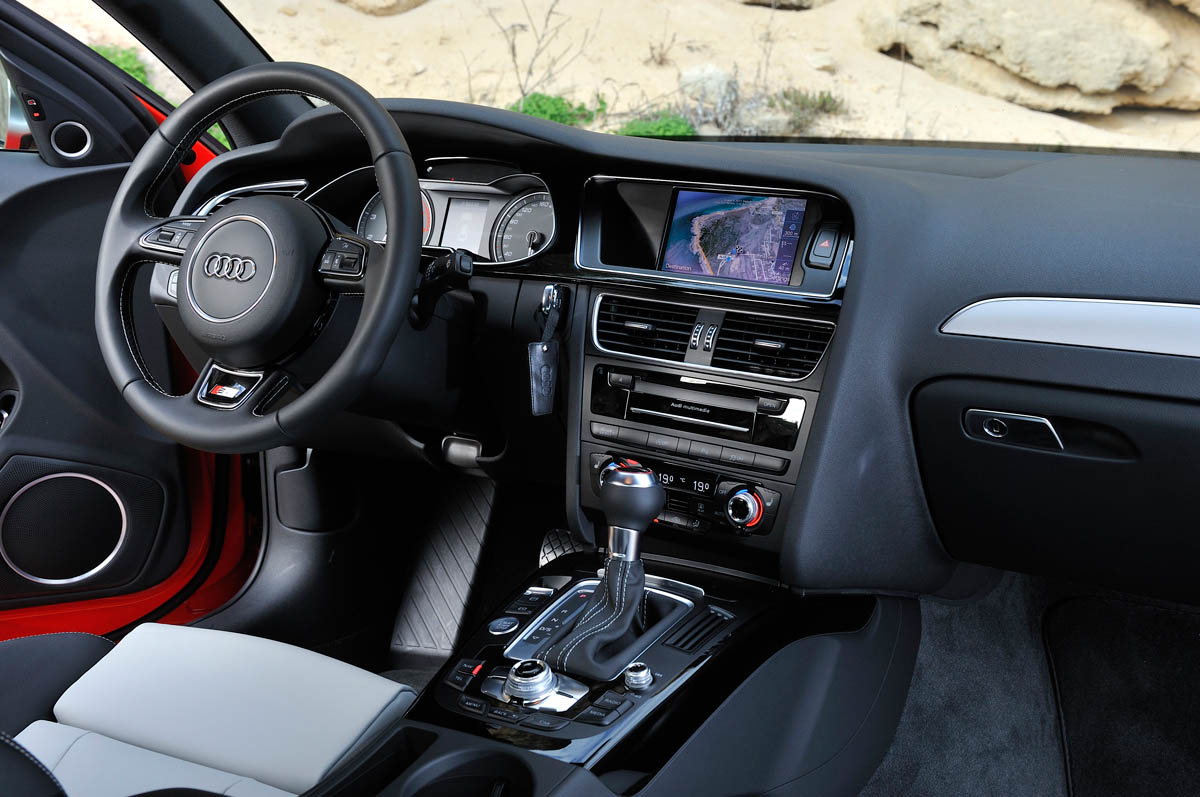 Audi S4