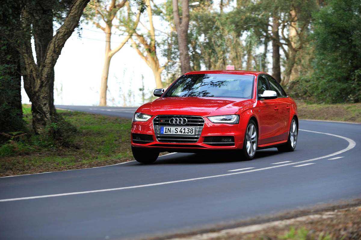 Audi S4