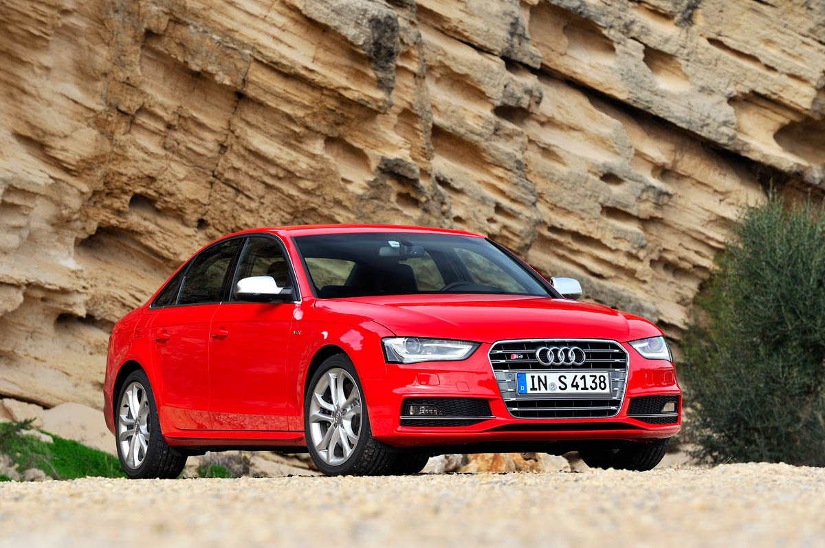 Audi S4